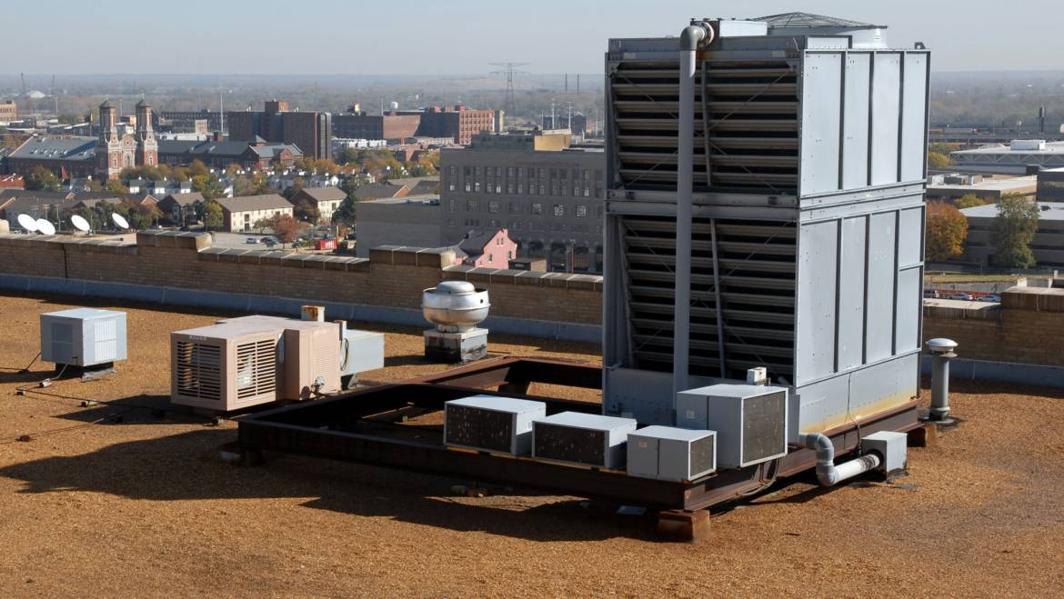 Commercial HVAC Units: Repair or Replace?